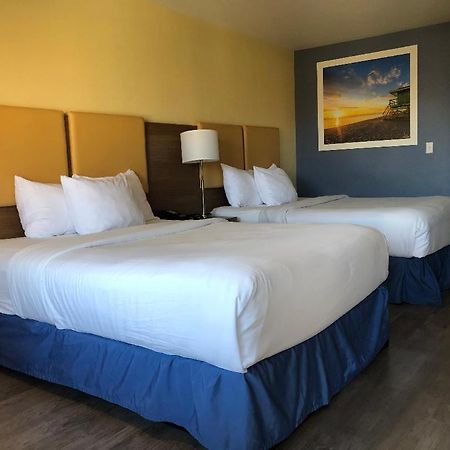 Days Inn By Wyndham Hayward Airport Luaran gambar